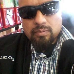 Meet your Posher, Carlos